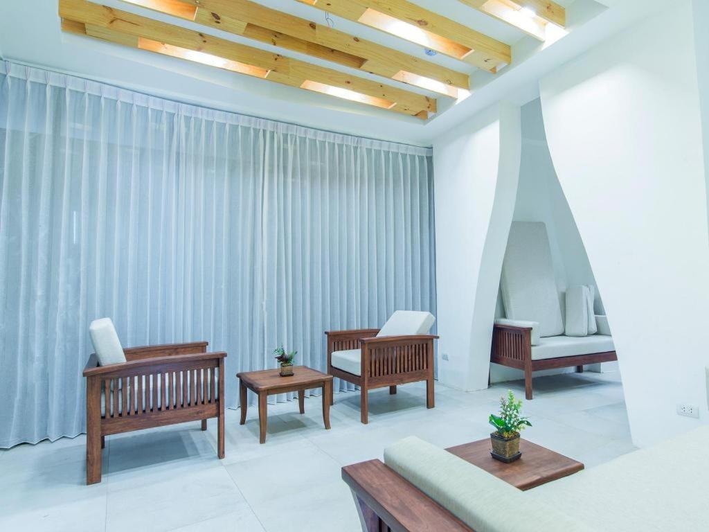 B2 Mae Hong Son Premier Hotel Exterior foto