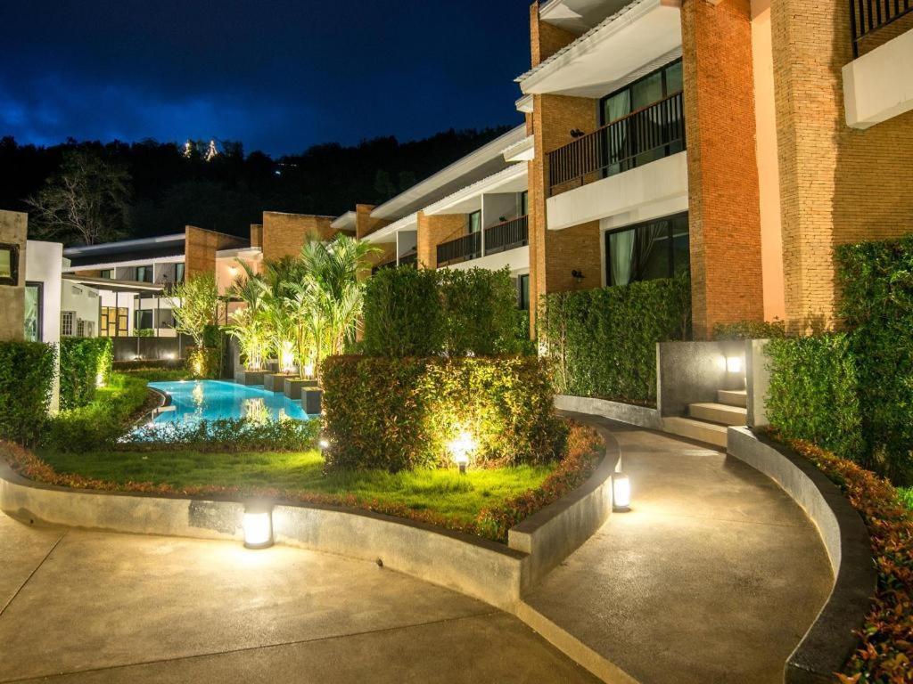 B2 Mae Hong Son Premier Hotel Exterior foto